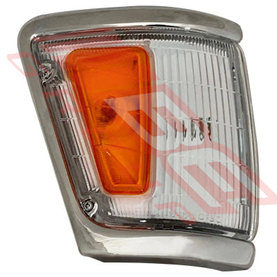 8125097-92 - CORNER LAMP - R/H - AMBER/CLEAR - TO SUIT - TOYOTA HILUX 4WD 1992- CHRM TRIM