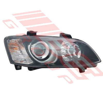 2818094-16 - HEADLAMP - R/H - BLACK - PROJECTOR - MANUAL - TO SUIT - HOLDEN COMMODORE VE SERIES 2 2011- SSV/ HSV