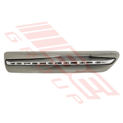 2818097-4G - SIDE LAMP - R/H - LED TYPE - TO SUIT - HOLDEN COMMODORE VE 2006-  CAPRICE SEDAN
