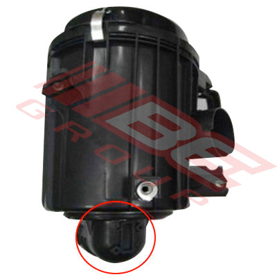 AIR FILTER BOX - ROUND - SQUARE SENSOR HOLE - PETROL - TO SUIT - TOYOTA HIACE 2004-