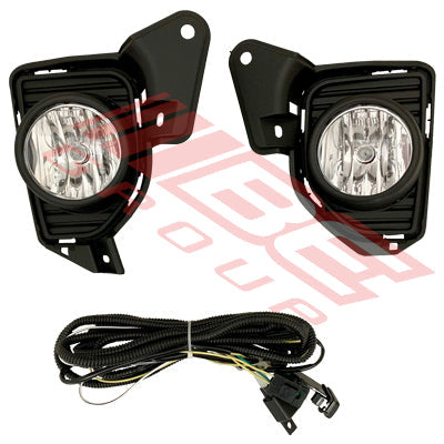 8194194-60PG - FOG LAMP SET - L&R - WITH BULB/ SOCKET/ CABLE TO SUIT - TOYOTA HIACE 2014-  F/LIFT LATE