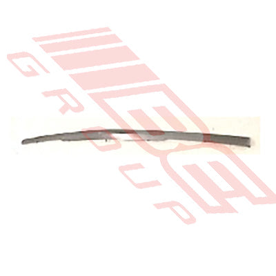 2812095-90 - REAR BUMPER - MOULDING - CENTRE - TO SUIT - HOLDEN COMMODORE VL 1987-89*
